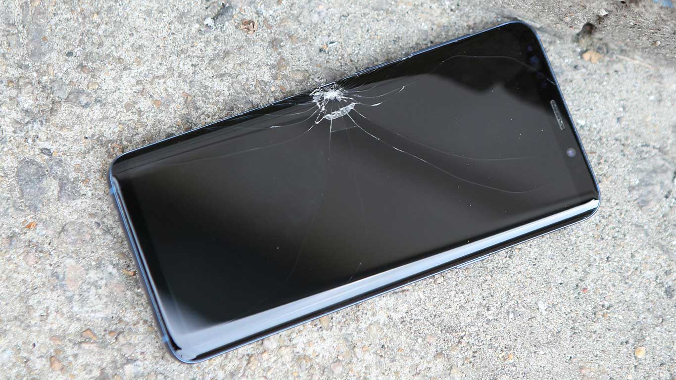 Keep Your Phone Safe and Sound: Avoiding Drops and Mishaps