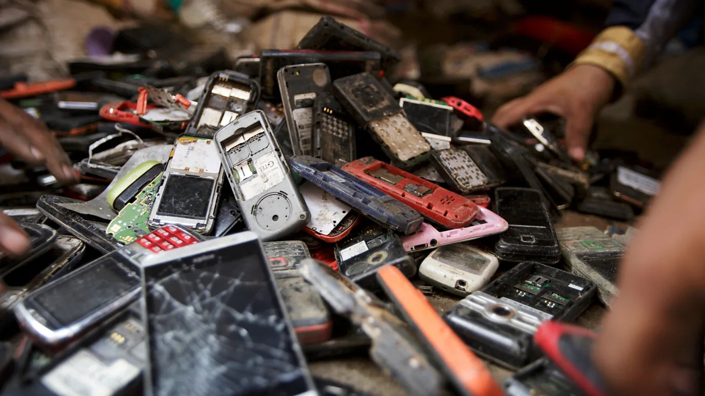 Combating E-Waste: The Importance of Phone Repairs for a Sustainable World